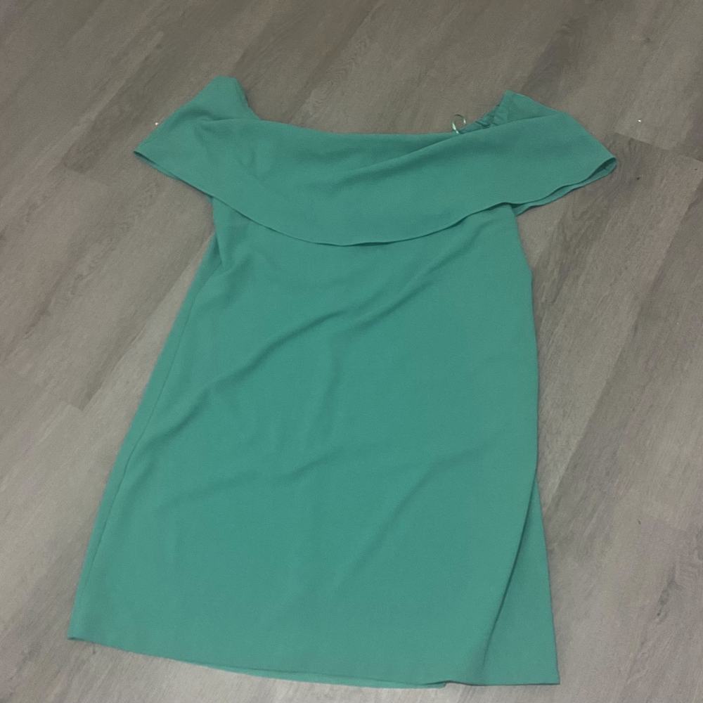 🌿Charles Henry Teal Off-Shoulder Top